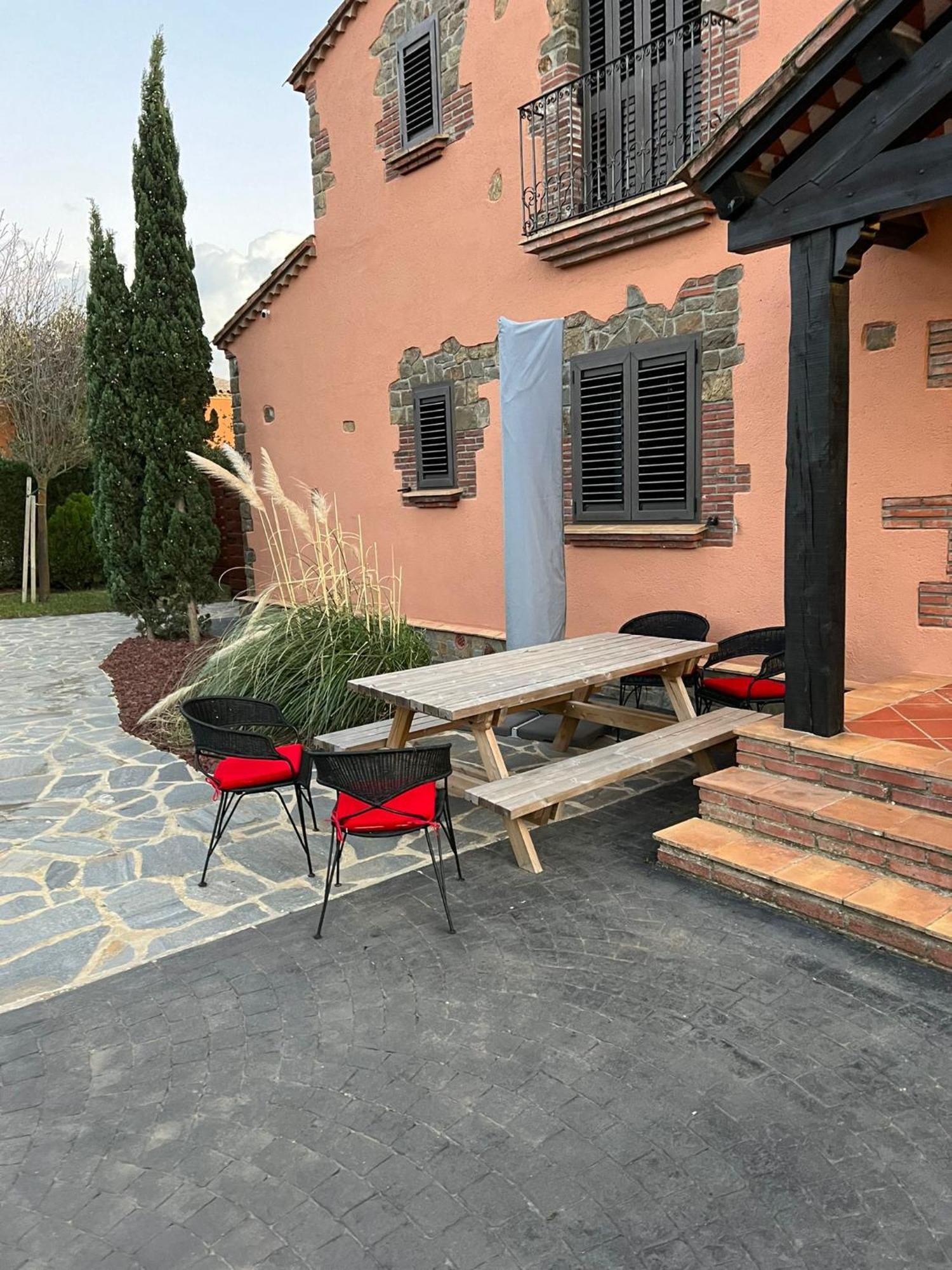 Villa Sol Peralada Golf Zewnętrze zdjęcie